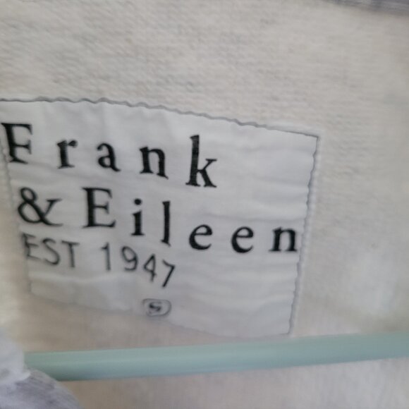 Frank & Eileen Patrick Popover Triple Fleece Pullover - Heather Gray - Picture 5 of 14